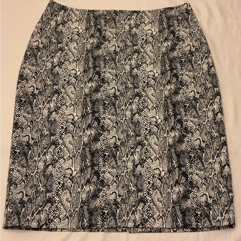 Talbots Black and Gray Snake Print Pencil Skirt